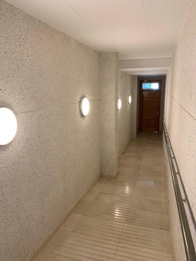 Apartamento Cambrilsfornia Apartment Exterior foto
